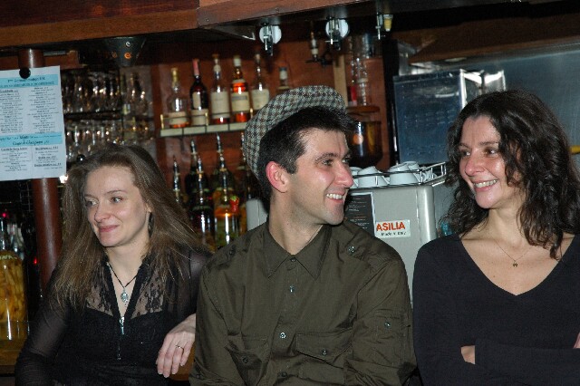min 2005 12 18 sharkys 083